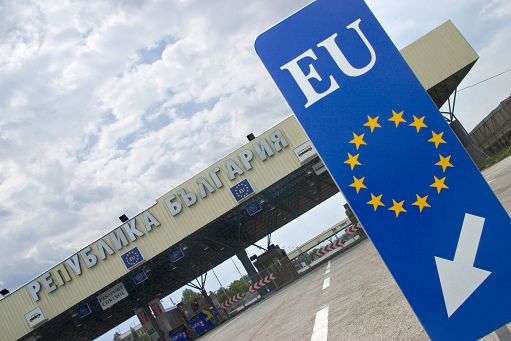 Eurozona, export 2024 +0,6%, import -3,7% e surplus triplica a 177 mld