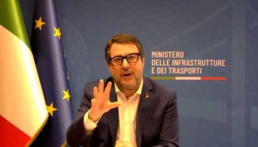 Auto, Salvini: Green Deal Ue enorme danno masochistico, ripensiamoci