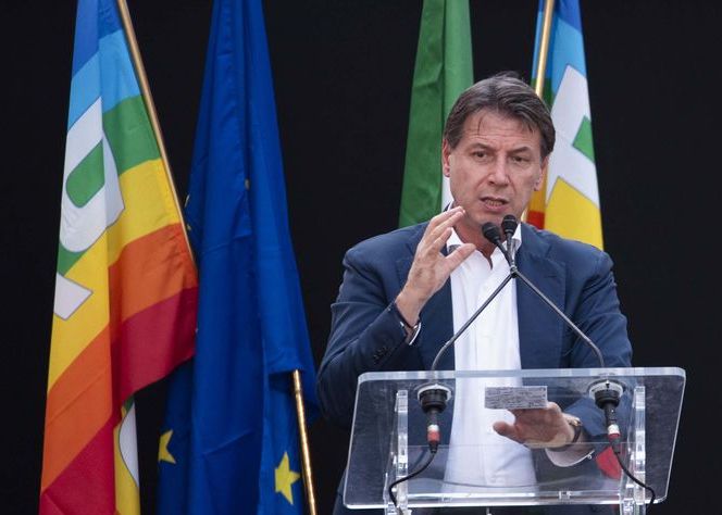 Caso Cospito, Conte: Delmastro non lascia? Si sentono intoccabili