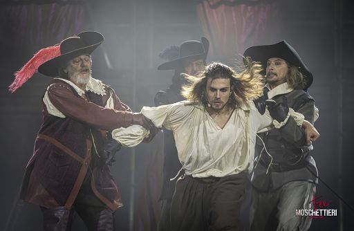 Teatro, “I Tre Moschettieri-Opera Pop” arriva a Roma al Brancaccio