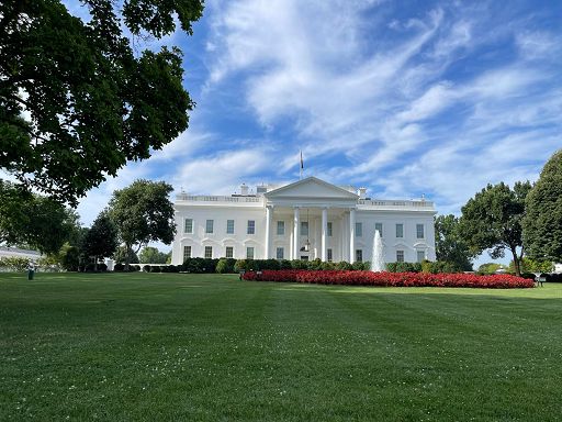 Trump: Zelensky venerdì a Washington DC? “Per me va bene”