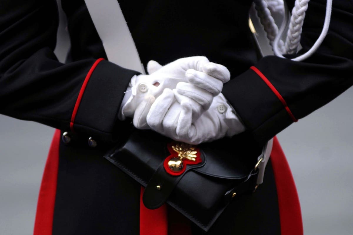 Modica, droga in casa pronta per essere venduta: arrestato 22enne e denunciato 23enne