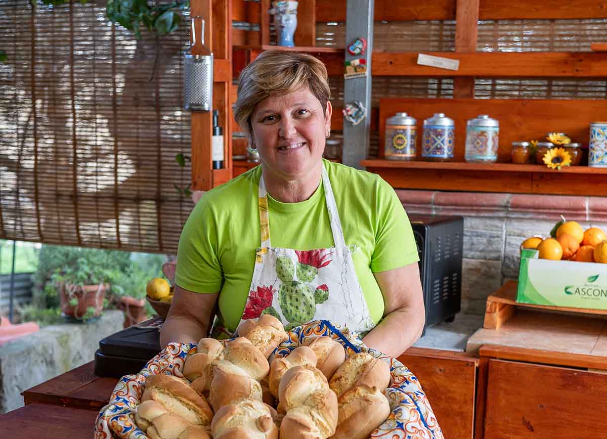 Luisa Marabita, la food influencer divenuta popolare raccontando la tradizione culinaria siciliana