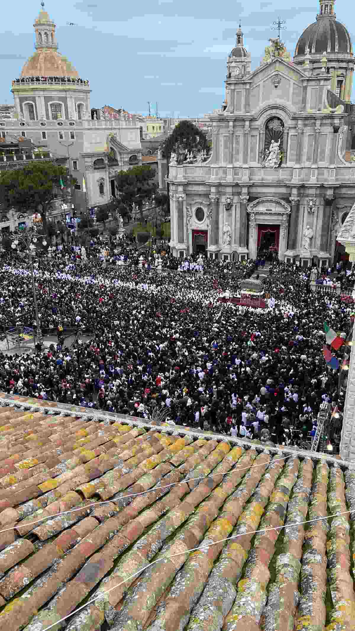 Sant’Agata 2025, la festa continua a Catania: rivivi le emozioni del giro interno Sant’Agata 2025, la festa continua a Catania: rivivi le emozioni del giro interno