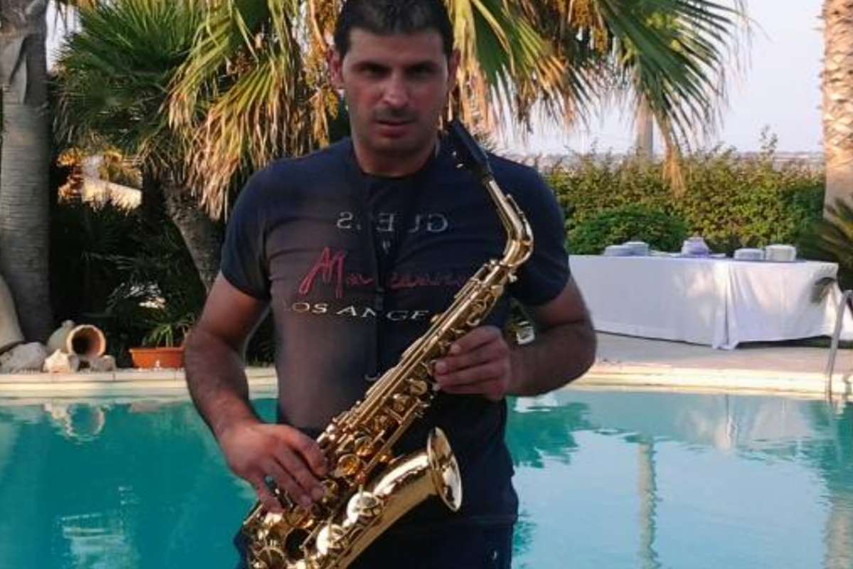 Comunità sotto shock, il 48enne Piero Di Rosa muore per un malore improvviso a Scicli