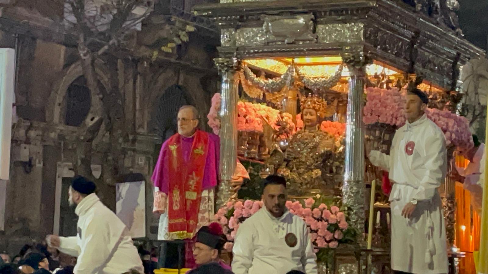 VIDEO e FOTO | La processione in giro per Catania, rivivi il giro esterno di Sant’Agata 2025