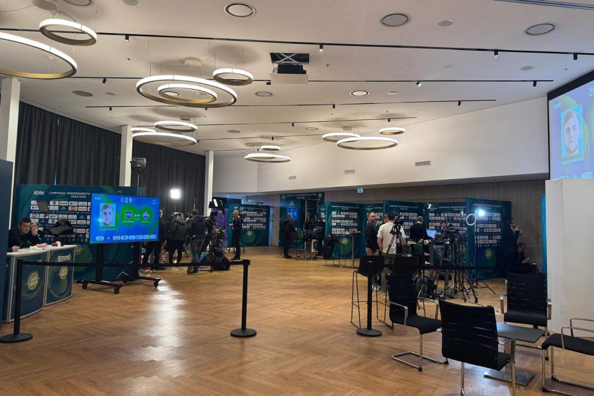 Calciomercato, conclusa la sessione invernale. Il Catania chiude De Paoli sul gong. Le ultime dallo Sheraton Calciomercato, conclusa la sessione invernale. Il Catania chiude De Paoli sul gong. Le ultime dallo Sheraton