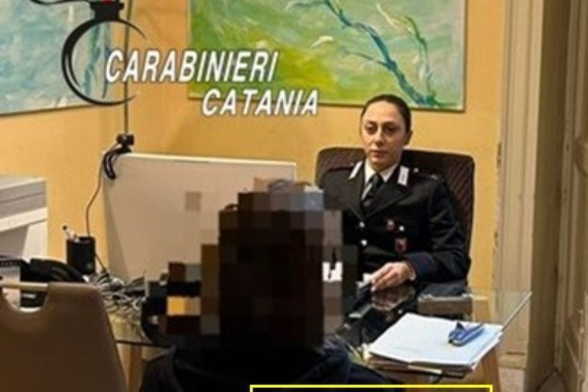 39enne aggredisce moglie e figli: arrestato dopo l’allarme della nonna