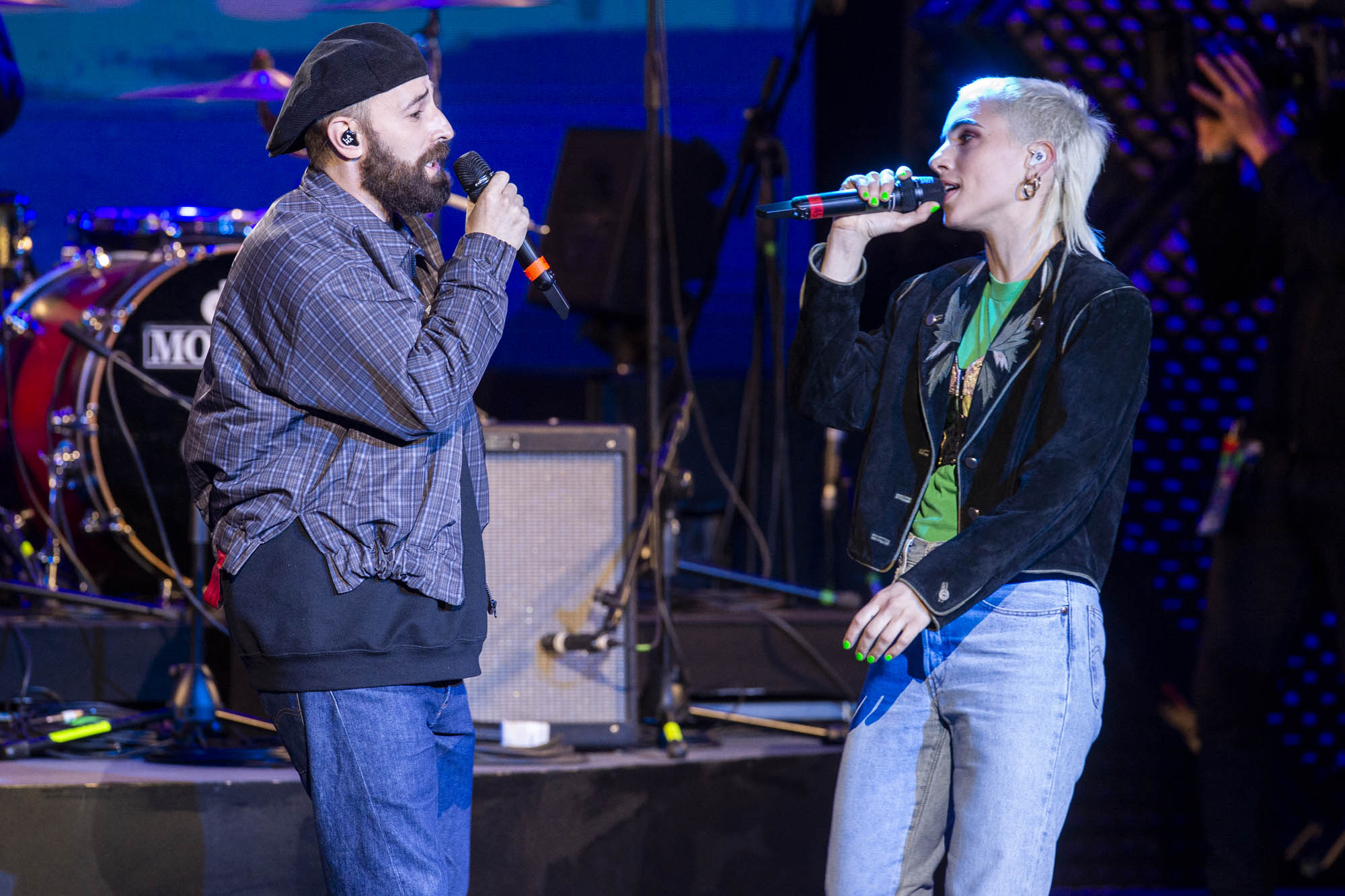 Sanremo 2025, i “Cuoricini” dei Coma Cose: testo e significato della canzone Sanremo 2025, i “Cuoricini” dei Coma Cose: testo e significato della canzone