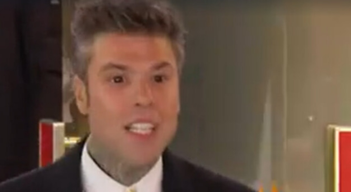 Sanremo 2025, perchè Fedez ha gli occhi neri? La risposta del cantante