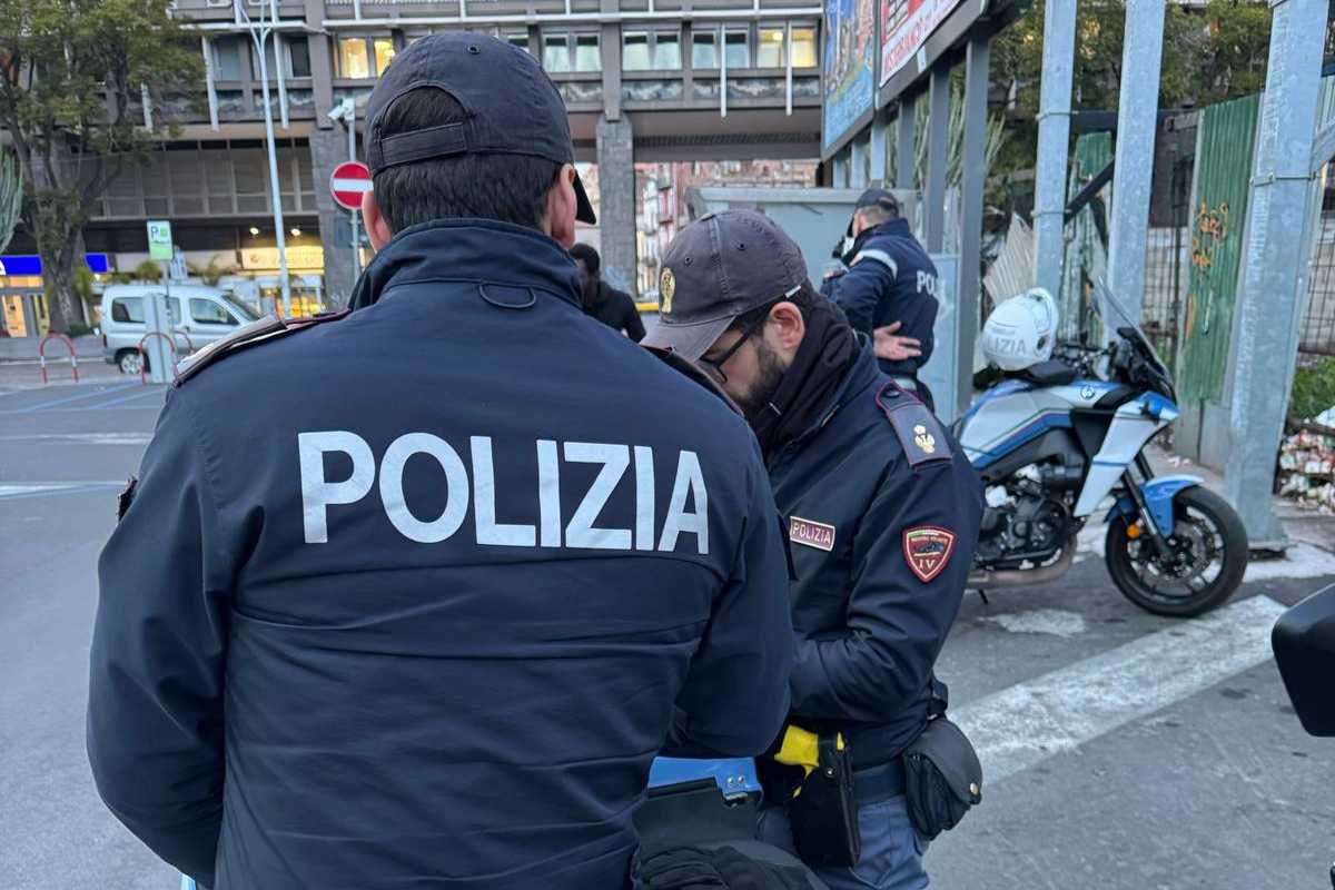 Ritirate 13 patenti a Catania e sanzioni da 3000 euro: nuova stretta della Polizia