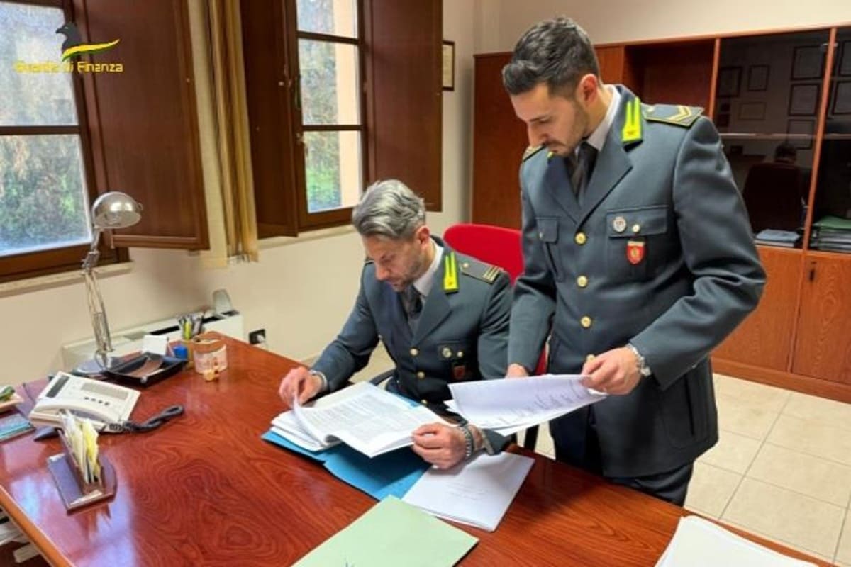 Truffa sul fondo SIMEST, soldi usati per altri scopi: bloccati 300mila euro a Caltanissetta