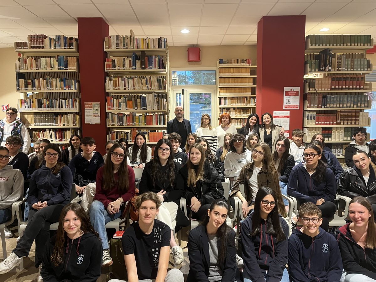 Lucia Annibali racconta la sua storia agli studenti del Gonzaga Campus