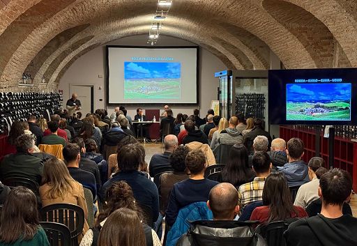 Vino, quattro incontri per esplorare le menzioni comunali del Barolo