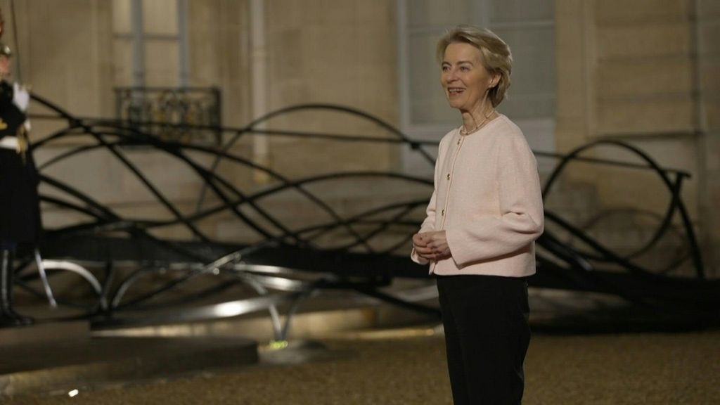 Auto, von der Leyen: obiettivi Co2 invariati, ma 3 anni per conformarsi