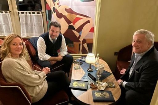 Meloni convoca Salvini e Tajani, necessario chiarimento su difesa Ue