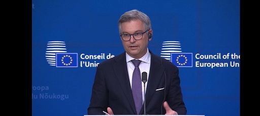 Migranti, Commissione Ue propone nuove norme su rimpatri martedì