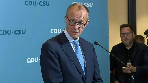 Titoli Stato ancora sotto pressione: Bund vola al 2,9%, Btp sopra il 4%