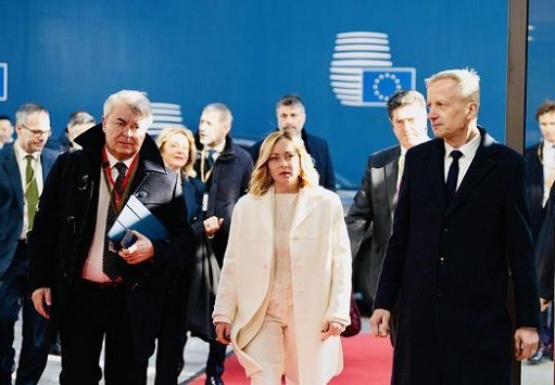 Meloni a Ue, no fondi coesione per armi e spese in calcolo Nato