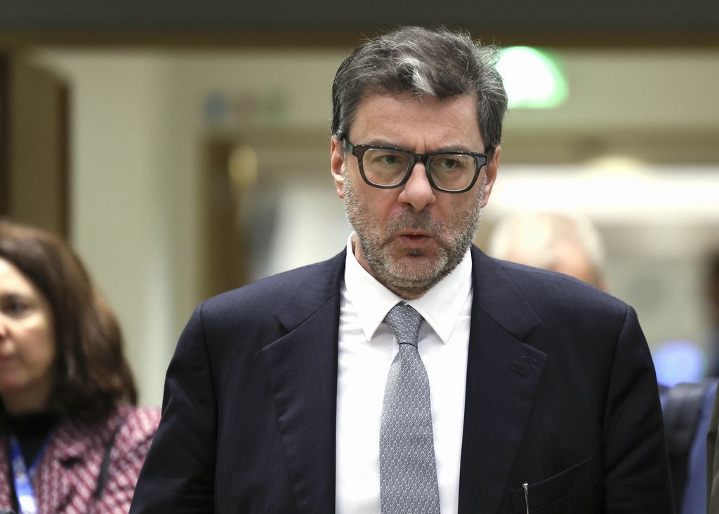 Difesa Ue, Giorgetti: prima valutare le necessità poi la spesa