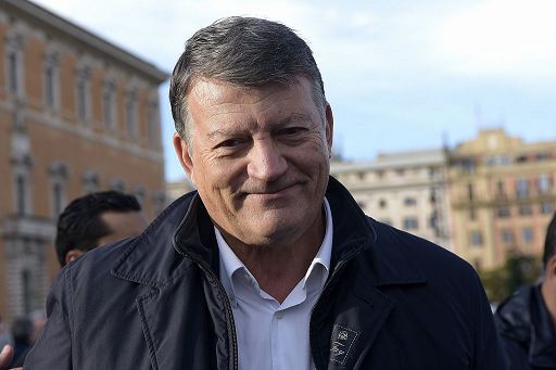 Auto, Bombardieri: riconvertire settore in armi “cagata pazzesca”