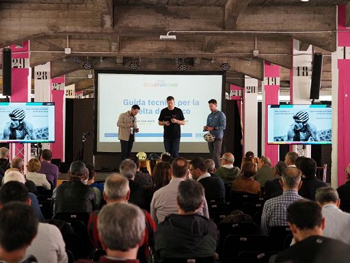 La Fiera del Cicloturismo scalda i pedali, appuntamento a Bologna La Fiera del Cicloturismo scalda i pedali, appuntamento a Bologna