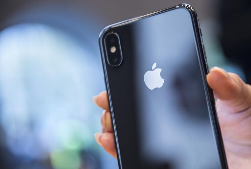 Apple, Ue emana due ordinanze su interoperabilità iPhone e iPad