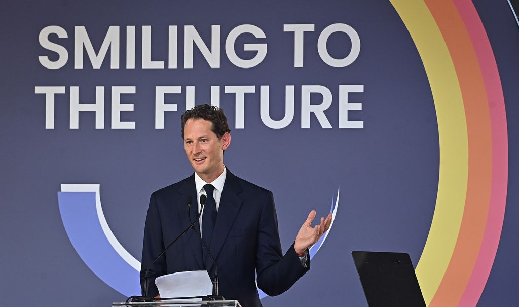 Lega: da Elkann parole vergognose, restituisca miliardi italiani