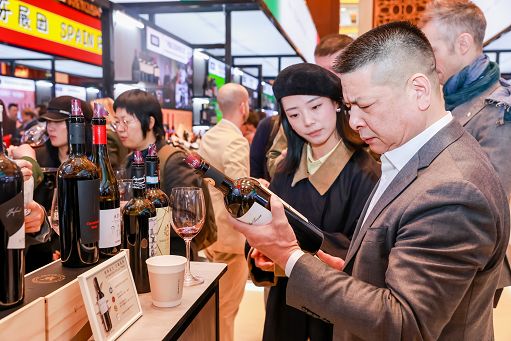 Veronafiere: al via oggi “Vinitaly Chengdu” con 40 aziende italiane