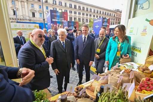 A Mattarella cesto made in Italy da Coldiretti ad Agricoltura E’