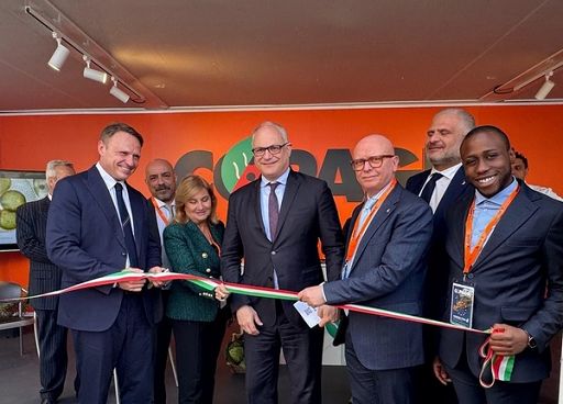 Lollobrigida e Gualtieri inaugurano spazio Copagri Agricoltura E’