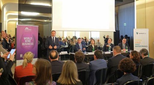 Presentato a Roma Vinitaly 2025, 4.000 espositori da 140 Paesi