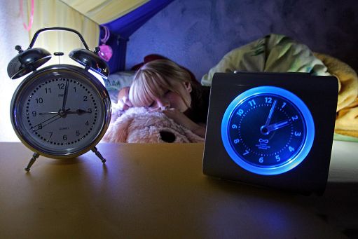 Terna, da domenica torna l’ora legale: risparmi per 100 mln