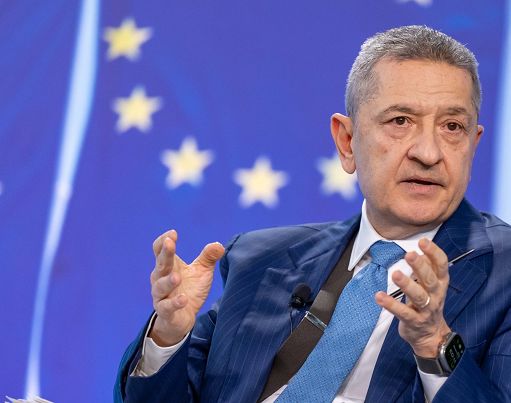 Bce, Panetta: incertezza impone cautela sulla riduzione dei tassi