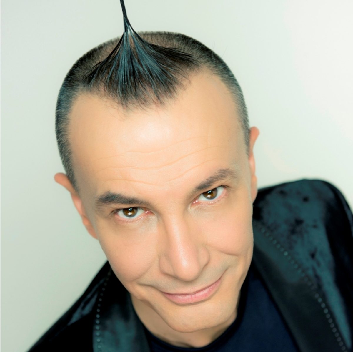 Arturo Brachetti tra illusione e trasformazioni: “Essere sé stessi è sempre la cosa più difficile”