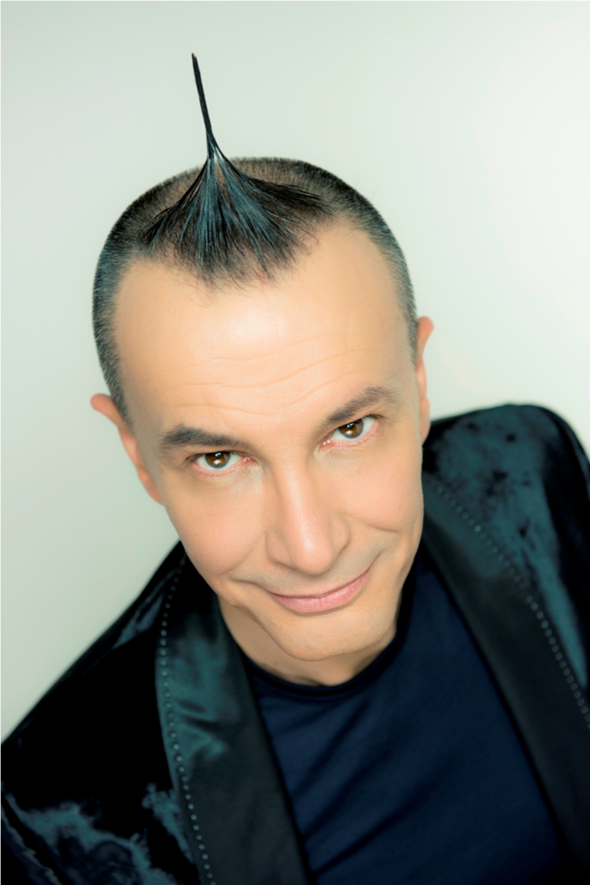 Arturo Brachetti tra illusione e trasformazioni: “Essere sé stessi è sempre la cosa più difficile”