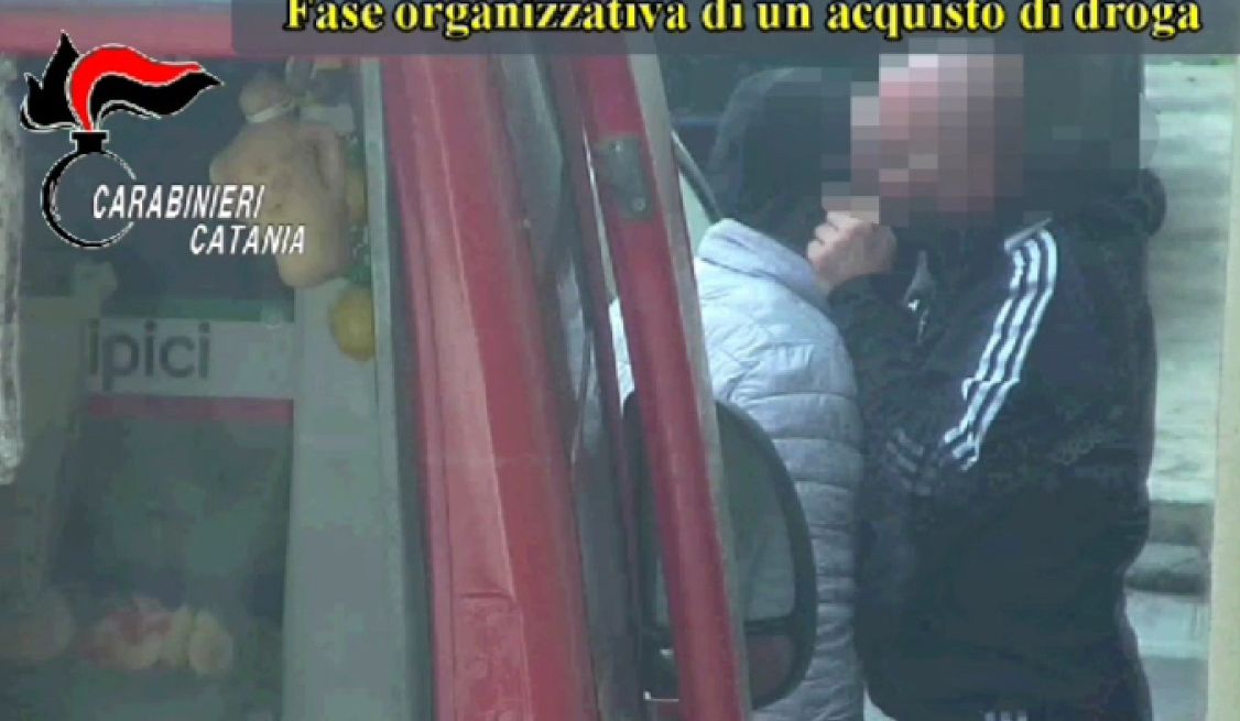VIDEO e NOMI | “Operazione Saracena”, fiumi di droga ed estorsioni: 18 arresti a Catania