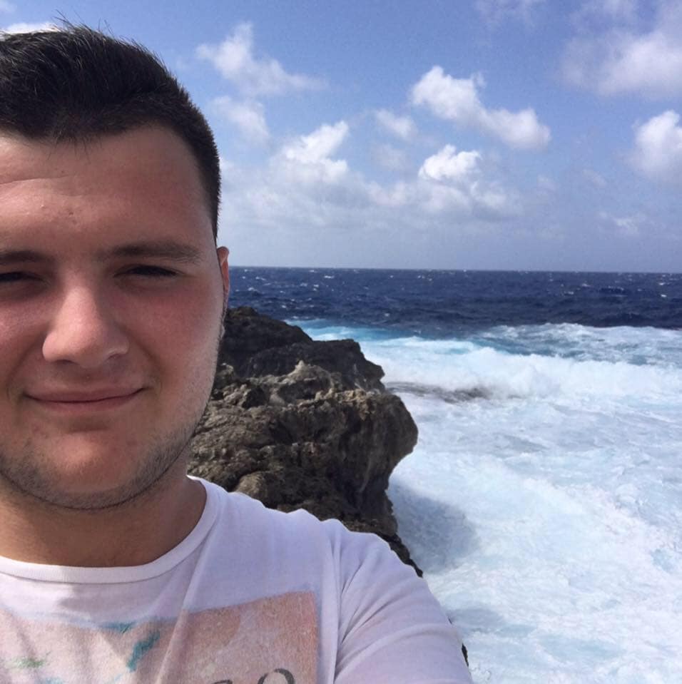 Muore a 27 anni folgorato mentre lavora, chi era Umberto Coghetto