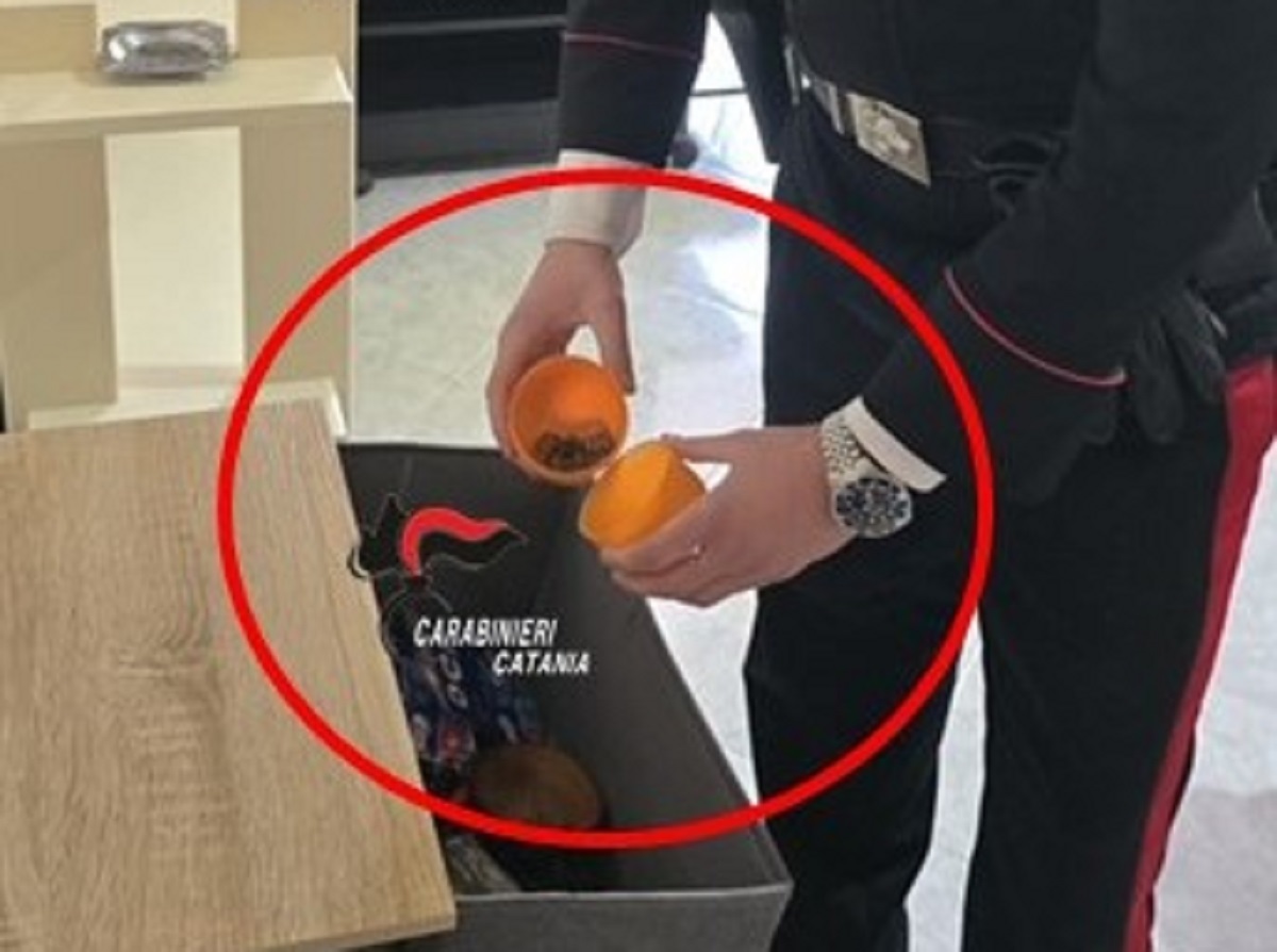 Arrestato 29enne ad Aci Catena: spacciava droga nel garage