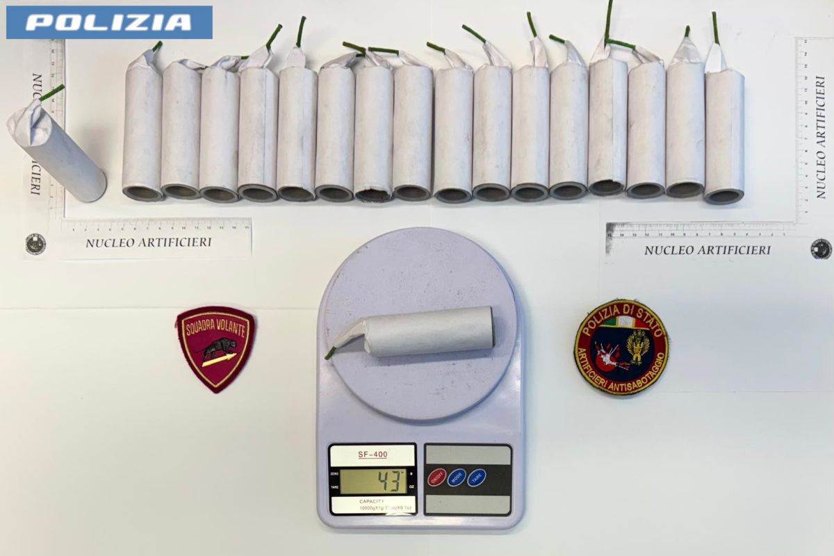 Catania, droga e bombe carta nascoste in casa: arrestato nigeriano irregolare