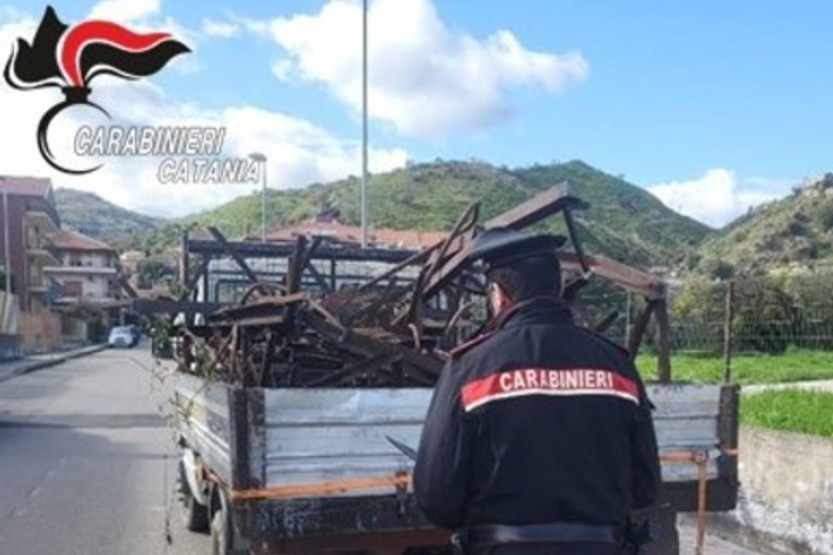 Calatabiano, trasportano illegalmente rifiuti pericolosi: scatta la denuncia