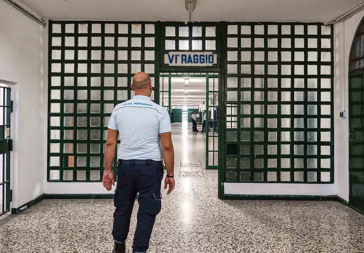 Messina, soffocato con un tubo da irrigazione: l’omicida resta in carcere
