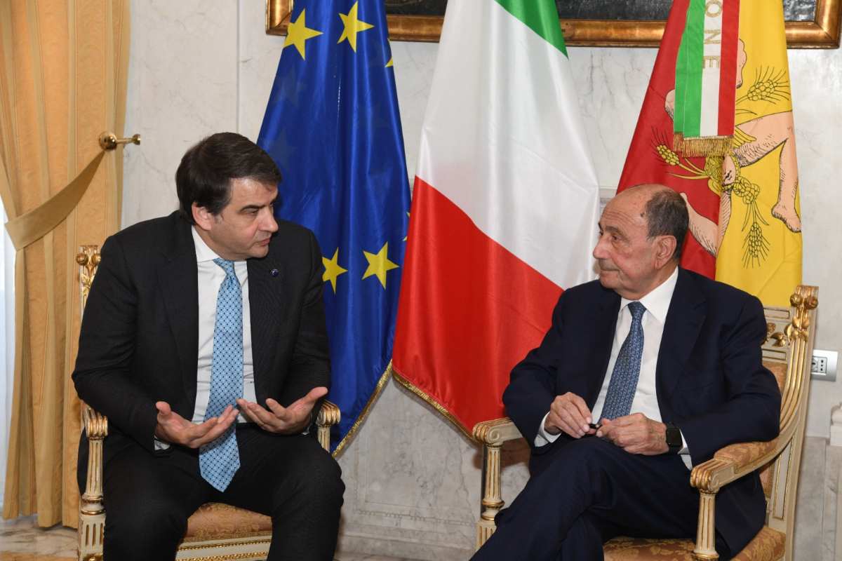 VIDEO | Fondi Ue, Schifani riceve Fitto a Palazzo d’Orléans: “Essenziale una reale semplificazione”