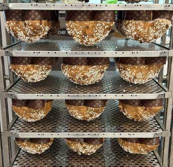 Pasqua: vegana e senza glutine, in scelta colomba sempre più attenzione a salute