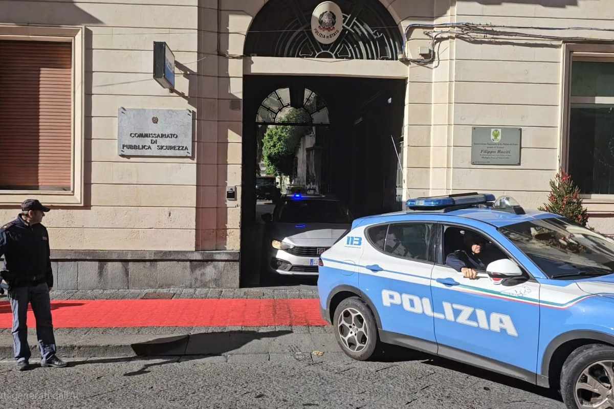 Sei minorenni in un centro scommesse ad Acireale: sanzionato il titolare Sei minorenni in un centro scommesse ad Acireale: sanzionato il titolare