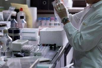 Tumore polmone, aumento sopravvivenza con amivantamab più lazertinib