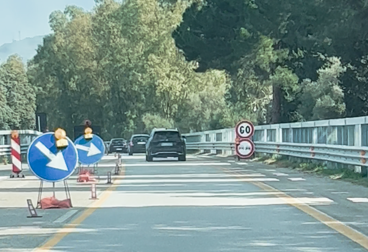 VIDEO | Palermo-Messina, autostrada da incubo: oltre 100 chilometri ad una corsia. Fine cantieri? Mai