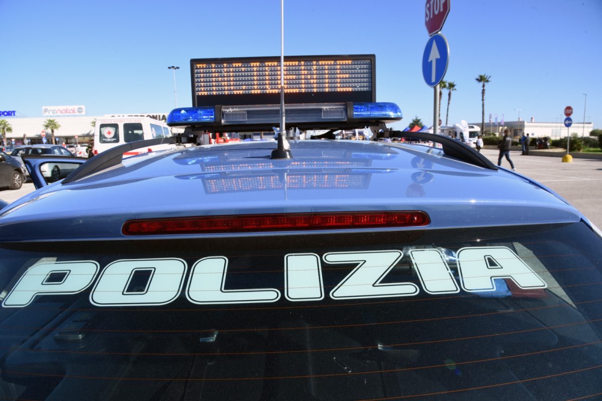 Caltanissetta, pedopornografia e corruzione di minorenni: in arresto un 35enne