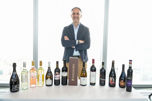 La Lombardia a Vinitaly 2025 con palinsesto di masterclass ed eventi