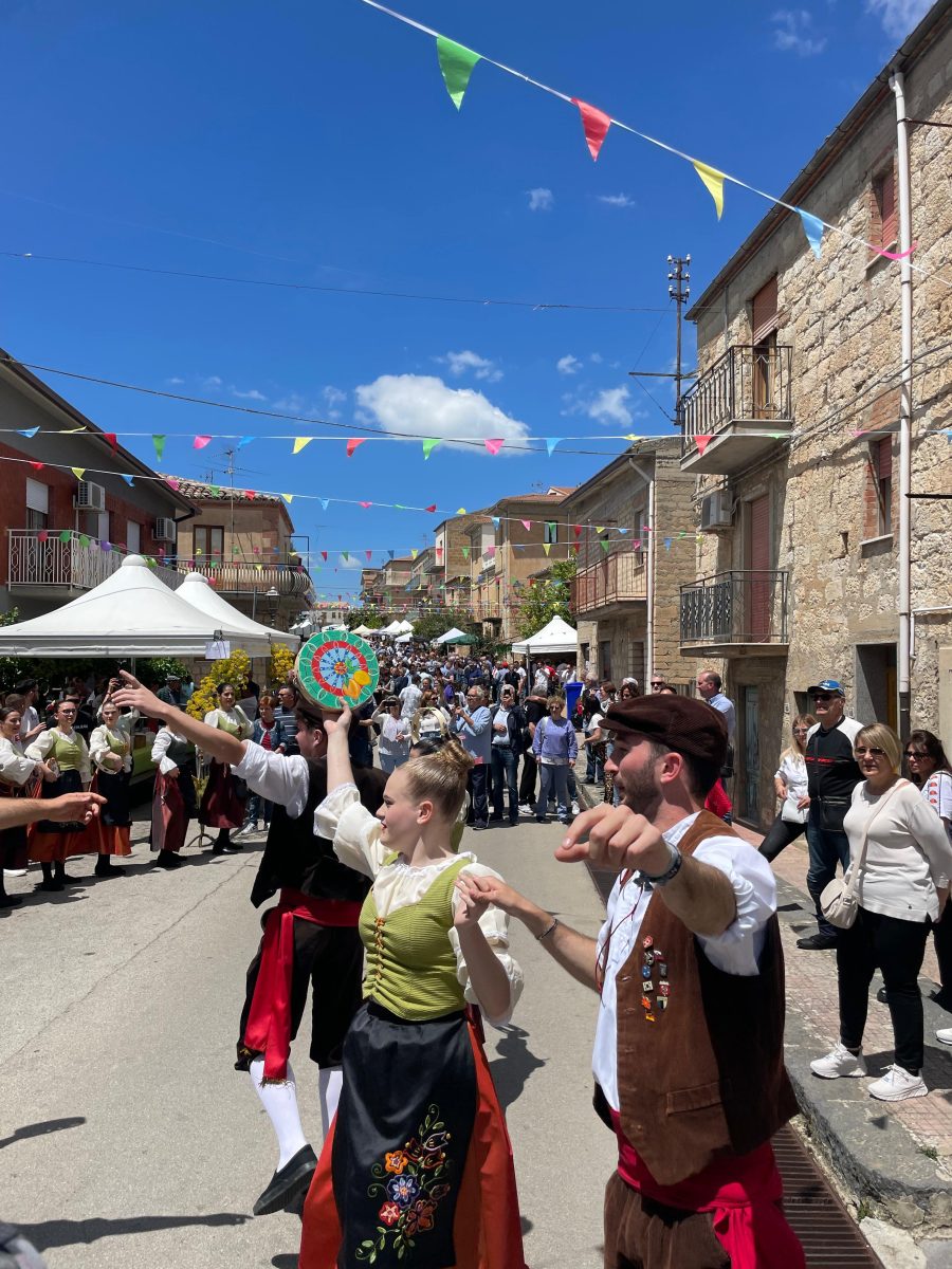 La sagra di Blufi diventa una manifestazione di due giorni: degustazioni e spettacoli il 10 e l’11 maggio